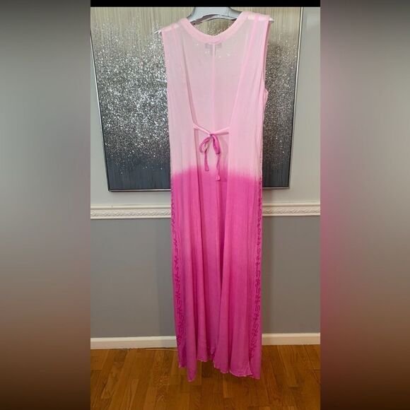 🔴Charlie Paige Boho Sheer long Cover Up Pink Ombré sleeveless tie back. - Picture 3 of 4
